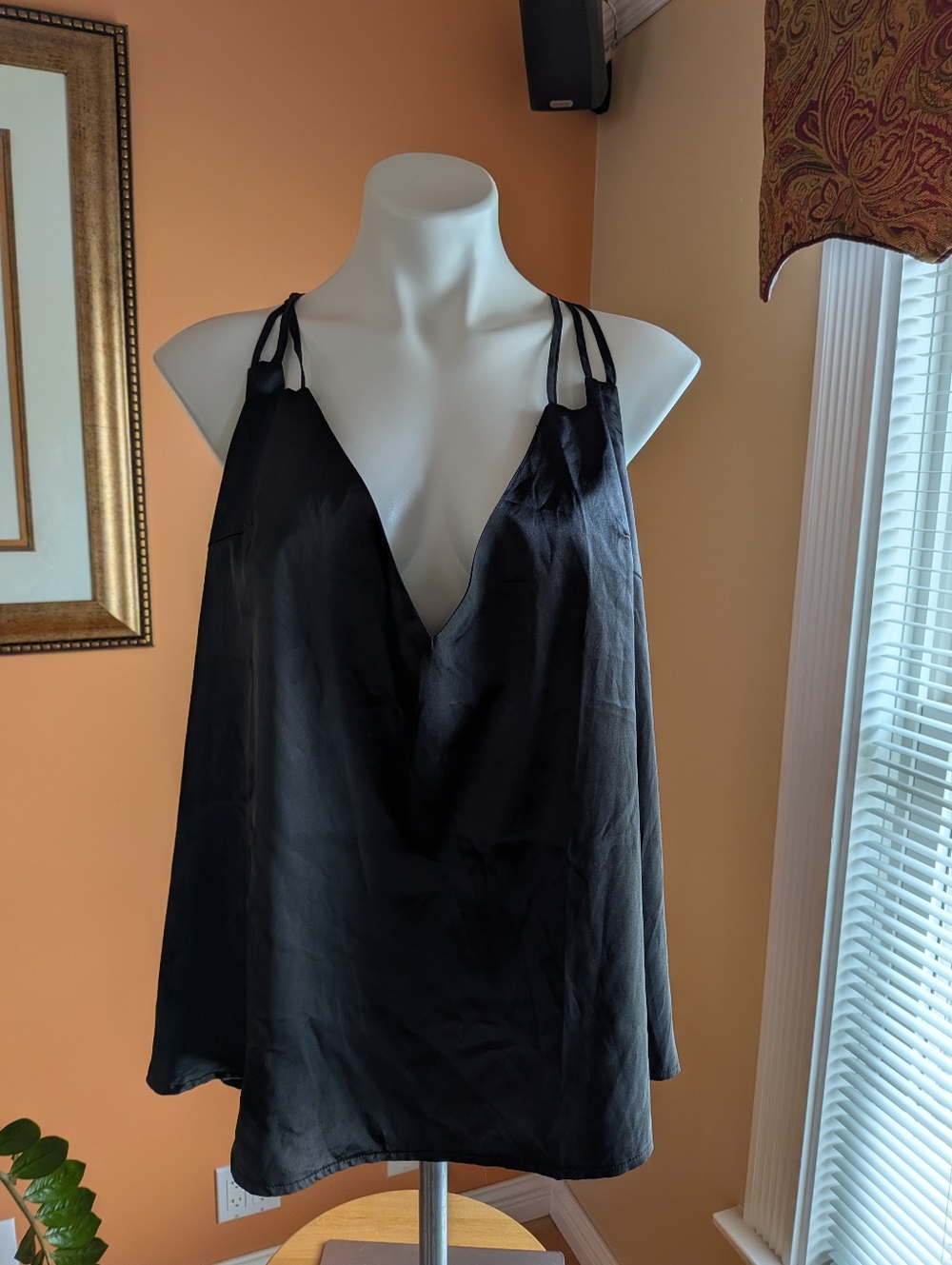 Boohoo Black Satin Cami Top Size 20